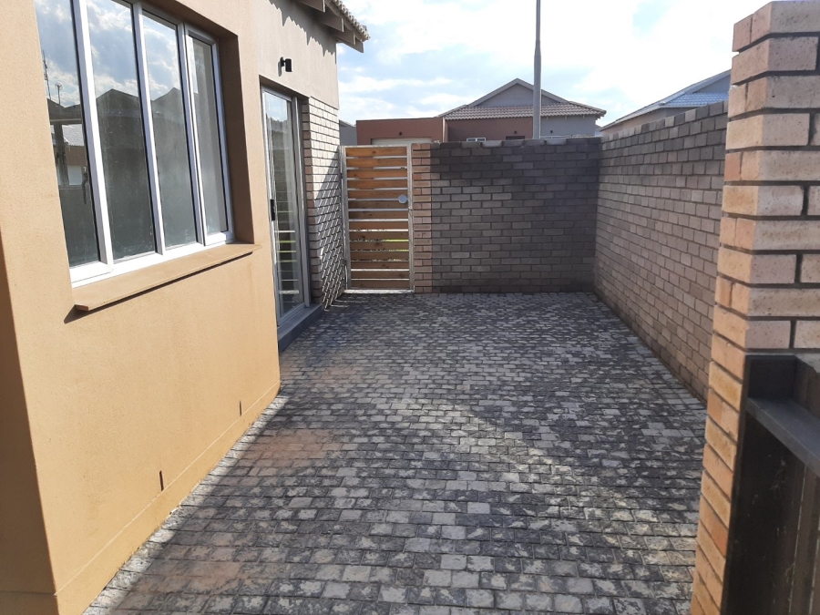 2 Bedroom Property for Sale in Hansmoeskraal A H Western Cape